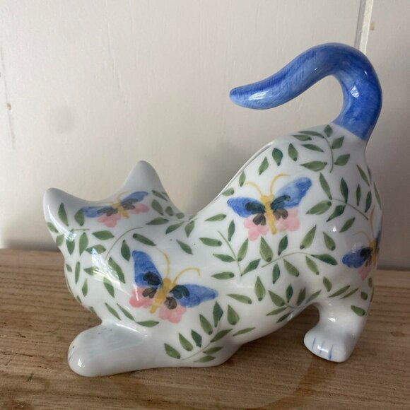 Adorable Blue and White Cat Figurine - Picture 5 of 8
